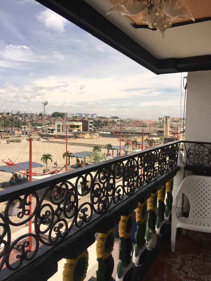 Hotel Confort Cuba Перейра Екстериор снимка